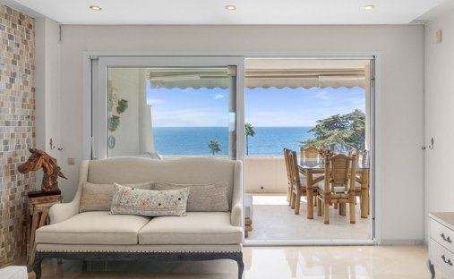 Wohnung in Estepona, Andalusien, Spanien 1