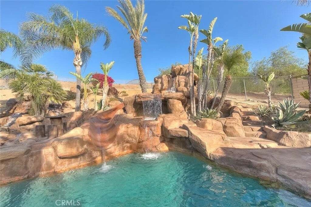 House in Norco, California, United States 2 - 18890102