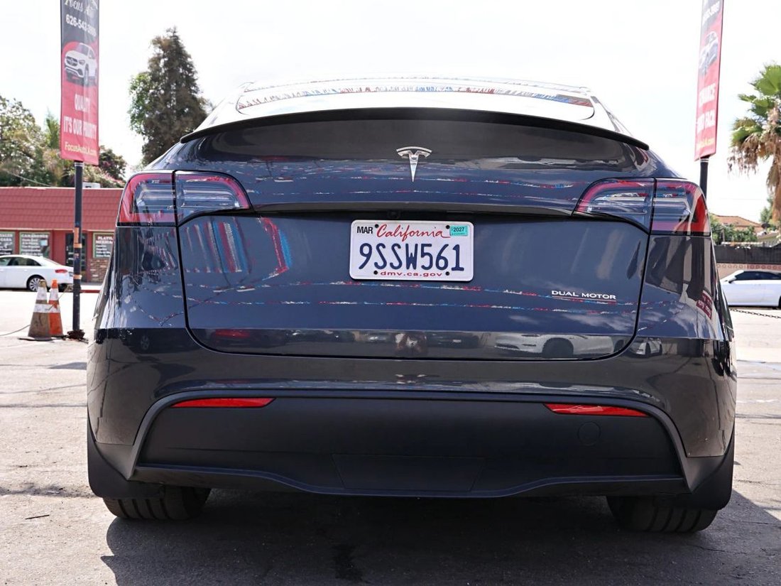 Suv in El Monte, CA, United States 3 - 18892246