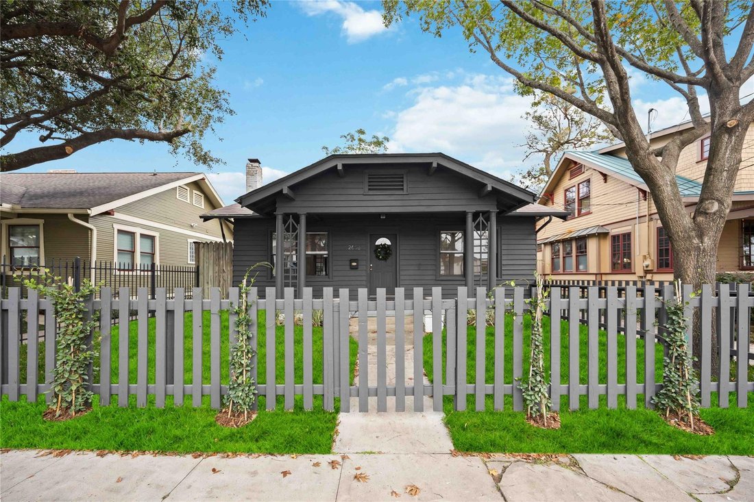 House in Houston, Texas, United States 1 - 18879558