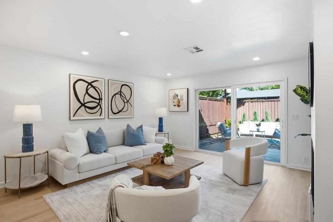 Townhouse in Palo Alto, California, United States 5 - 18879031
