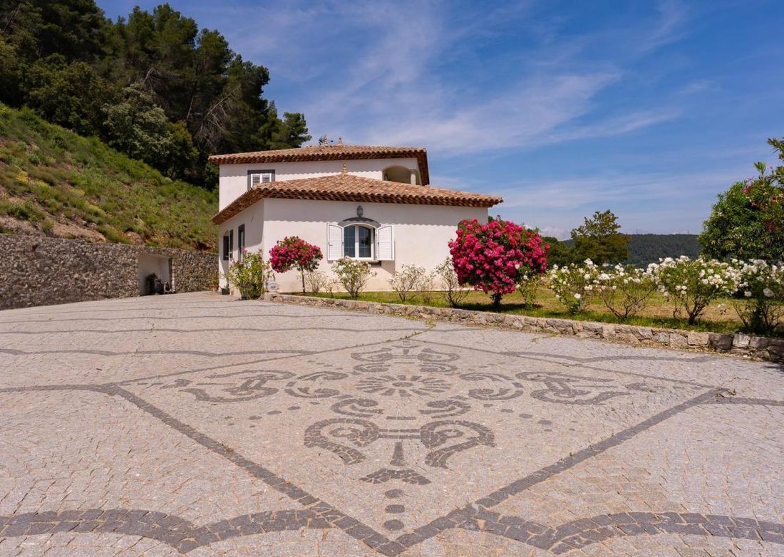 Casa en La Motte, Provenza-Alpes-Costa Azul, Francia 5 - 18882776