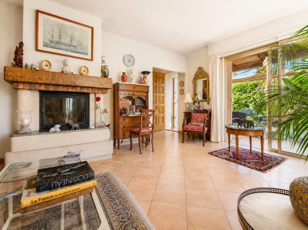 Villa in Carqueiranne, Provence-Alpes-Côte d'Azur, Frankreich 3 - 18882591