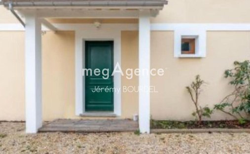Maisons de campagne à Condé-sur-Vesgre, Île-de-France, France 1