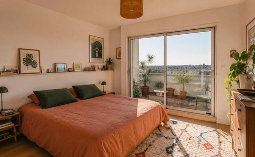 Apartment in Saint Bruno-Saint Augustin, Bordeaux, France 1