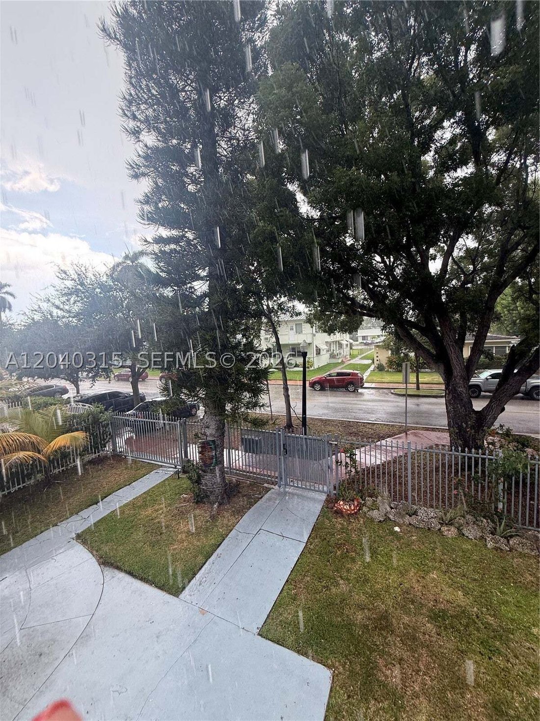 Miami Beach, Florida, United States 1 - 18241513