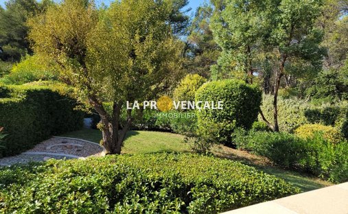 Maison à Gréasque, Provence-Alpes-Côte d'Azur, France 1