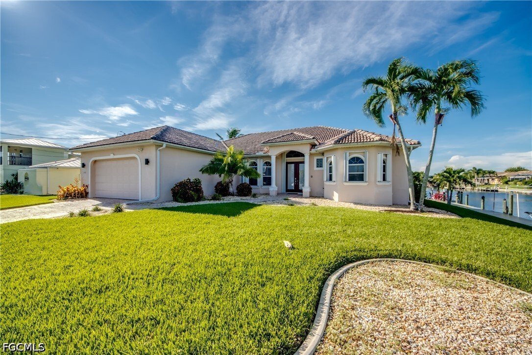 Casa a Cape Coral, Florida, Stati Uniti 1 - 18879919