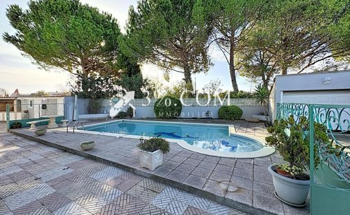 Villa in Konvention, Narbonne, Frankreich 1