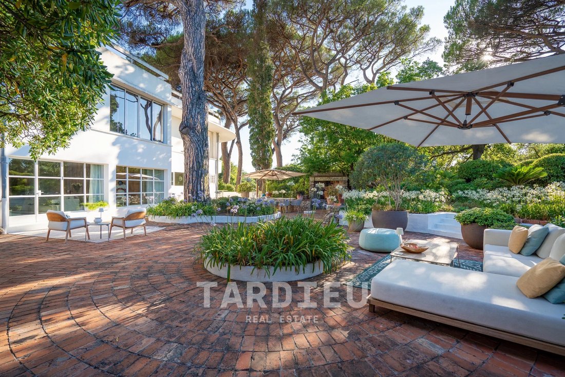 Apartamento en Zone Ouest Urbaine, San Tropez, Francia 1 - 18883588