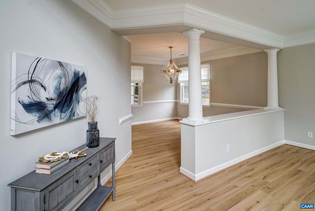 House in Charlottesville, Virginia, United States 4 - 18889514
