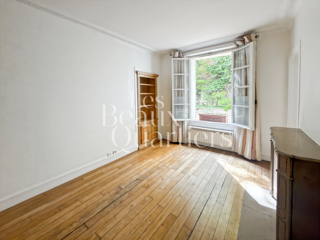 Apartment in Invalides, Paris 7e Arrondissement, Paris 1 - 18883250