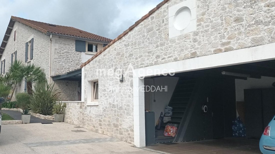 House in Sud Est, Saujon, France 3 - 18886173
