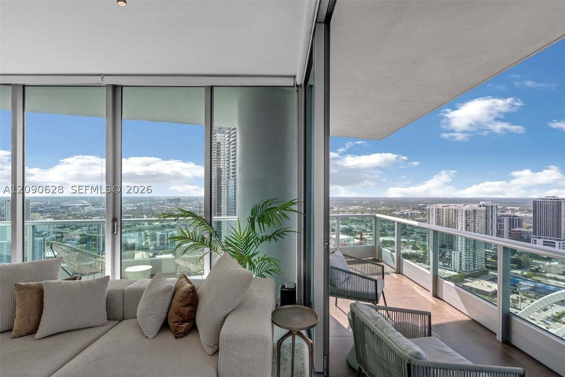 Condo in Miami, Florida, United States 2 - 18889379