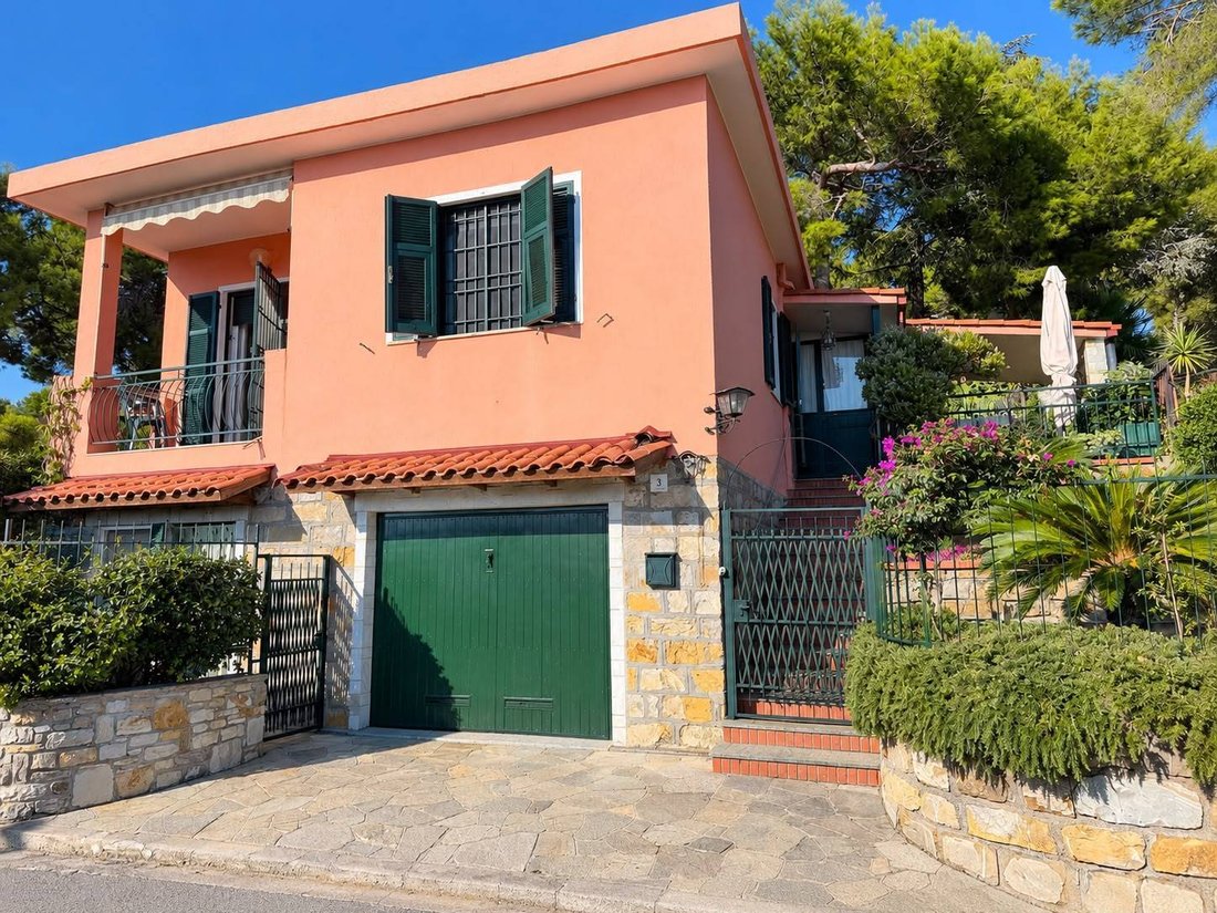 Villa in Pinamare, Andora, Ligurien 4 - 18892506