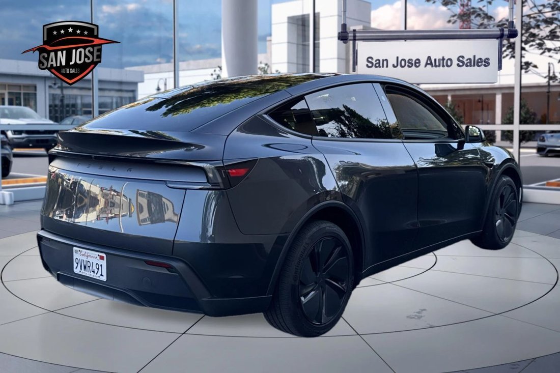 Suv in San Jose, CA, United States 5 - 18892339