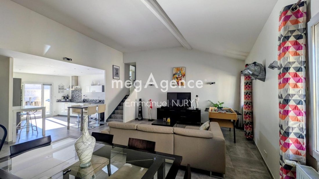 Appartamento a Marcy, Auvergne-Rodano-Alpi, Francia 2 - 18886057