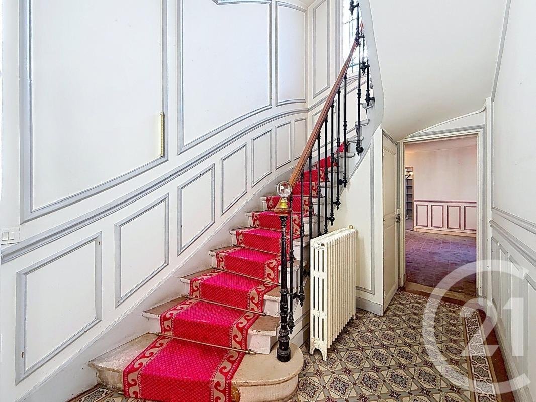 House in Villejuif, Ile-de-France, France 1 - 18883674