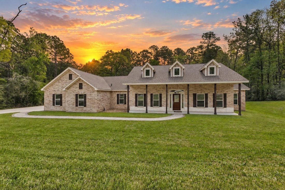 House in Huntsville, Texas, United States 1 - 18890469