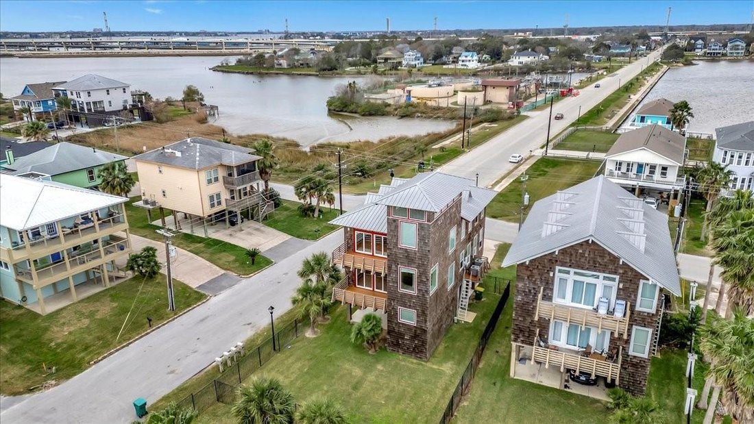 House in Seabrook, Texas, United States 4 - 18890424