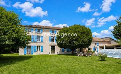 Casa en Beauvoir-sur-Niort, Nueva Aquitania, Francia 1