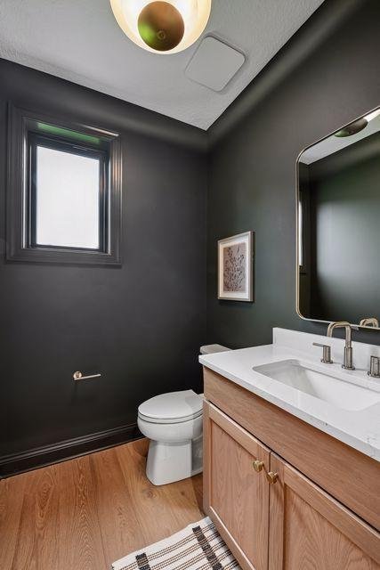 House in Chanhassen, Minnesota, United States 5 - 17987005