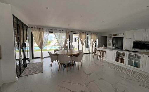 Villa a Trignac, Paesi della Loira, Francia 1