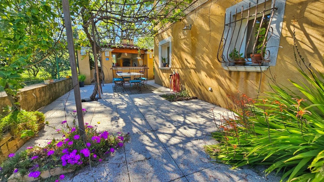Villa in Gonfaron, Provence-Alpes-Côte d'Azur, France 3 - 18882526