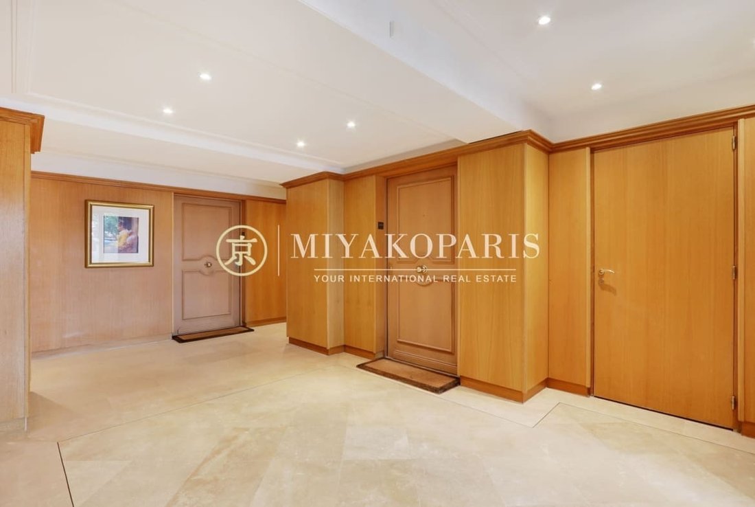Appartamento a Bois de Boulogne, Paris 16e Arrondissement, Parigi 2 - 15959796