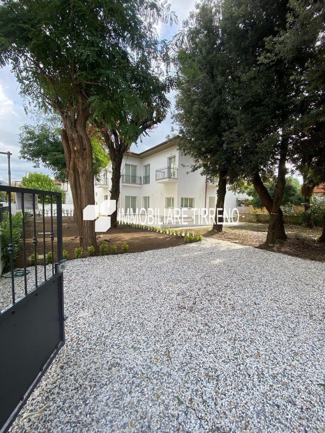 Villa in Marina di Massa Centro, Massa, Italy 3 - 18889401