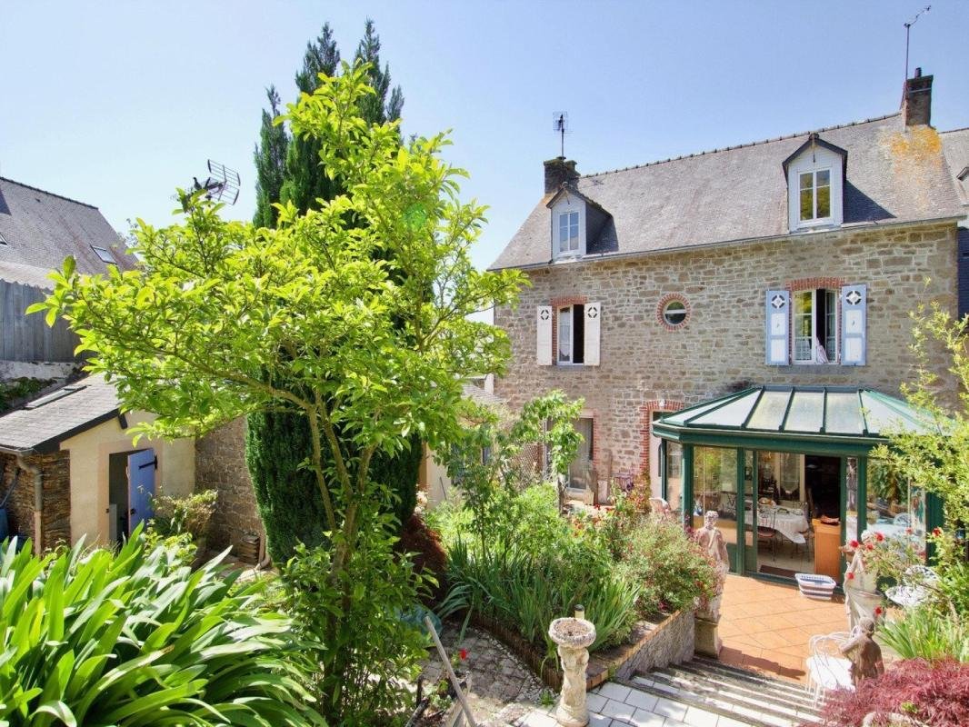 Haus in Cancale, Bretagne, Frankreich 1 - 18886556