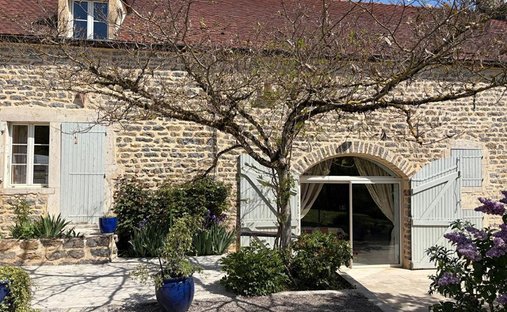 Casa en Mavilly-Mandelot, Borgoña-Franco Condado, Francia 1