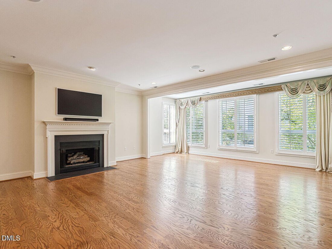 Condominio en Raleigh, Carolina del Norte, Estados Unidos 4 - 18889454