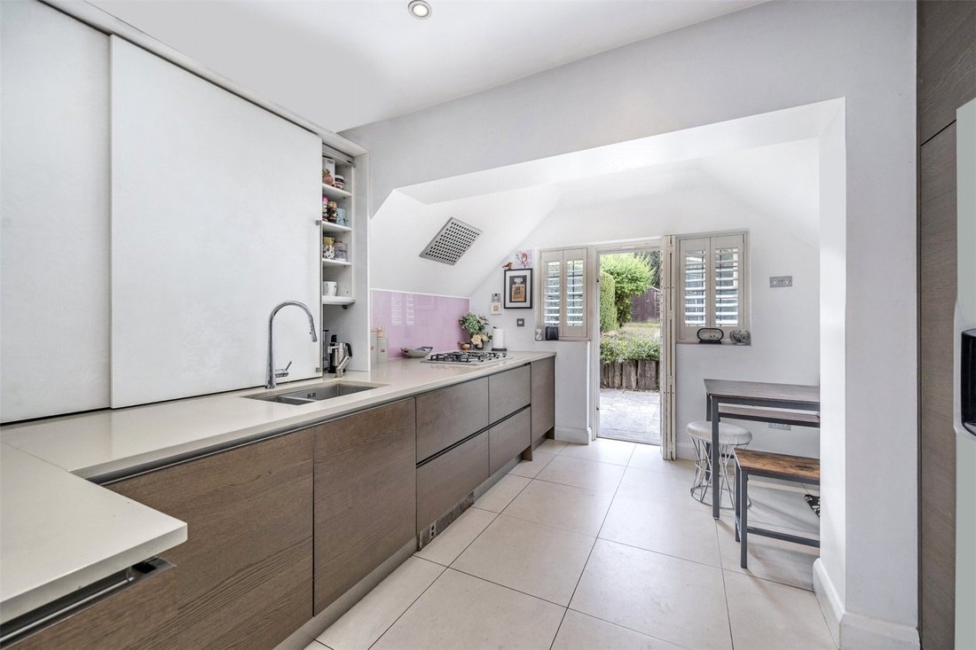 House in Hampstead Garden Suburb, Barnet, England 2 - 16917099