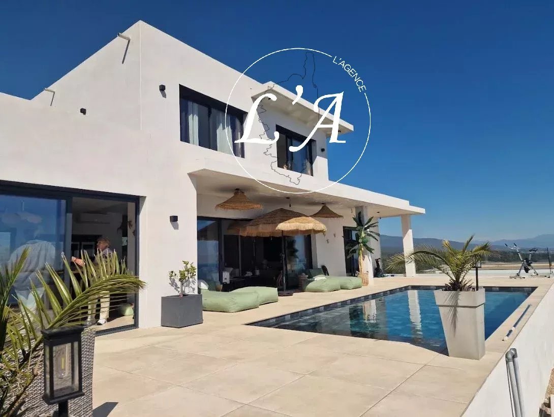 Villa in Sari-Solenzara, Corsica, France 3 - 17684202