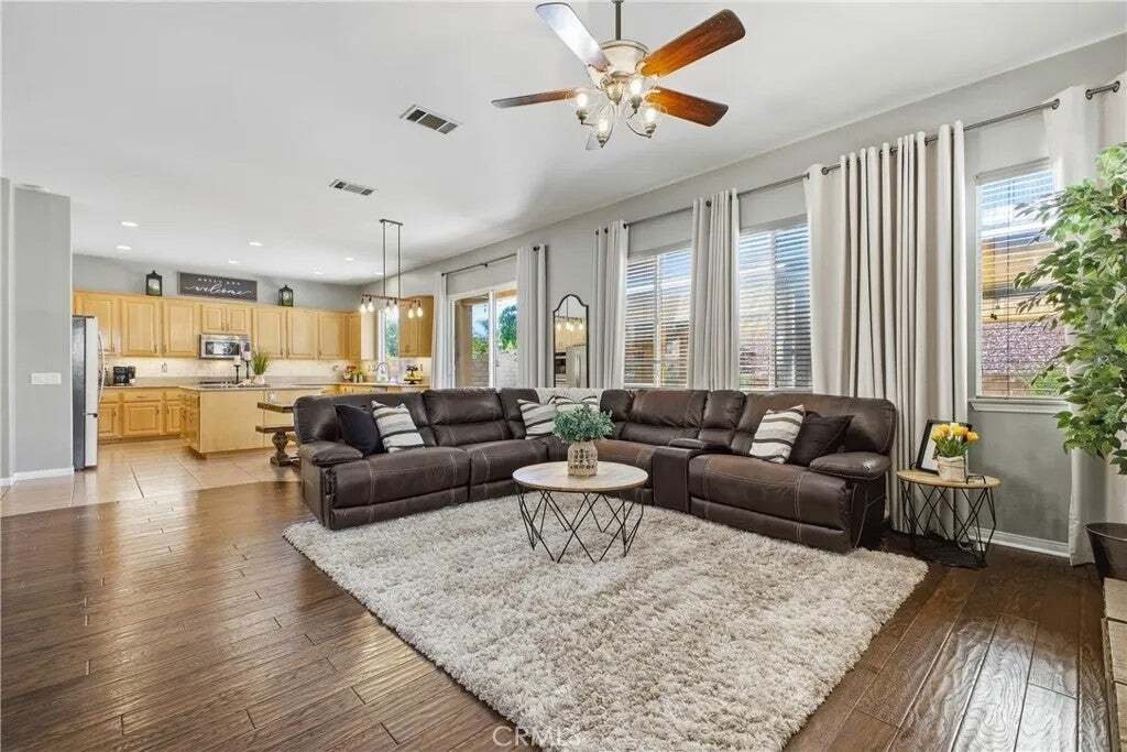 Casa en Santa Clarita, California, Estados Unidos 3 - 17781699