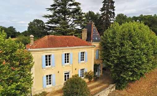 Casa a Saint-Genès-de-Castillon, Nuova Aquitania, Francia 1