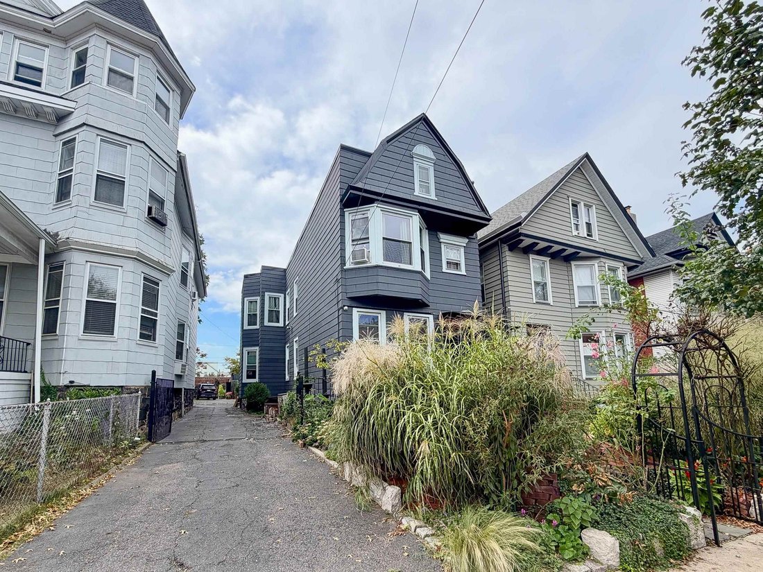 House in Jersey City, New Jersey, United States 2 - 18885814