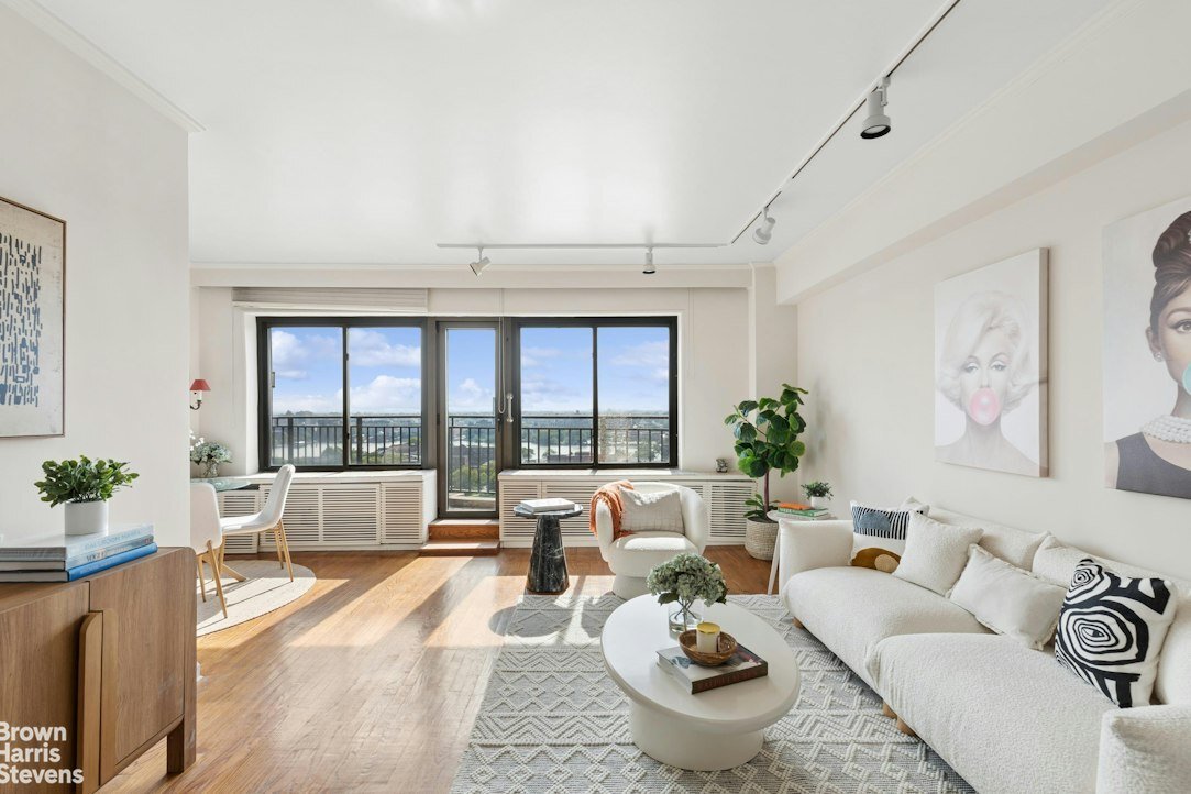 Co Op in New York, New York, United States 1 - 18880004