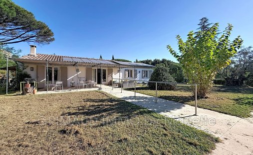 Villa in Centre Ville, Cogolin, Frankreich 1