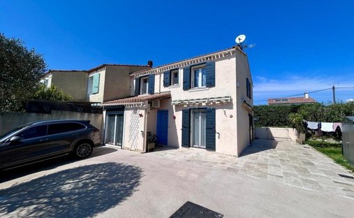 Casa a Centre Ville, Cogolin, Francia 1