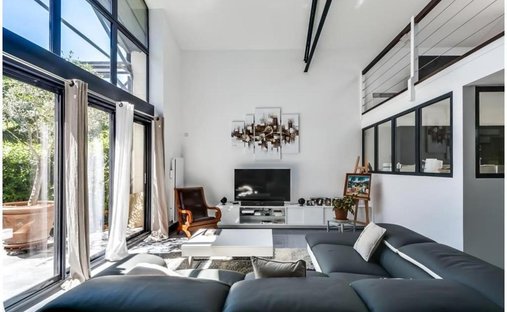 Apartment in Le Centre, Meudon, France 1