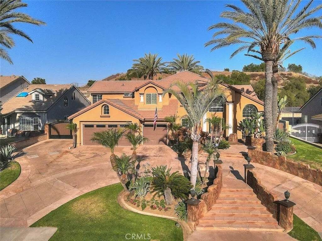 House in Norco, California, United States 3 - 18890102