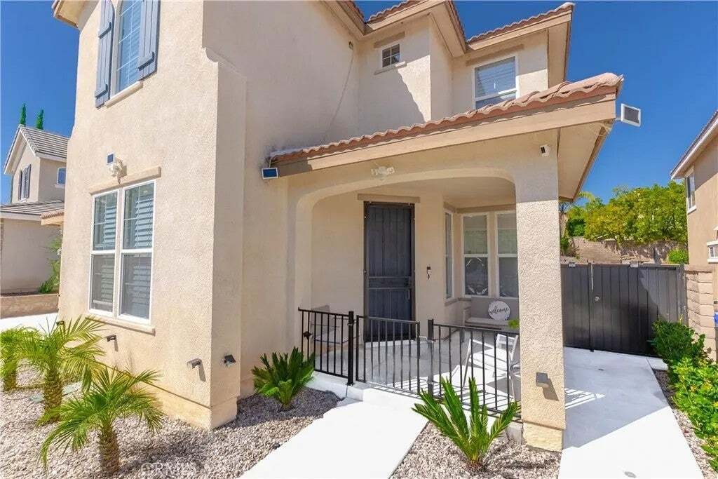 Casa a Santa Clarita, California, Stati Uniti 4 - 18890096