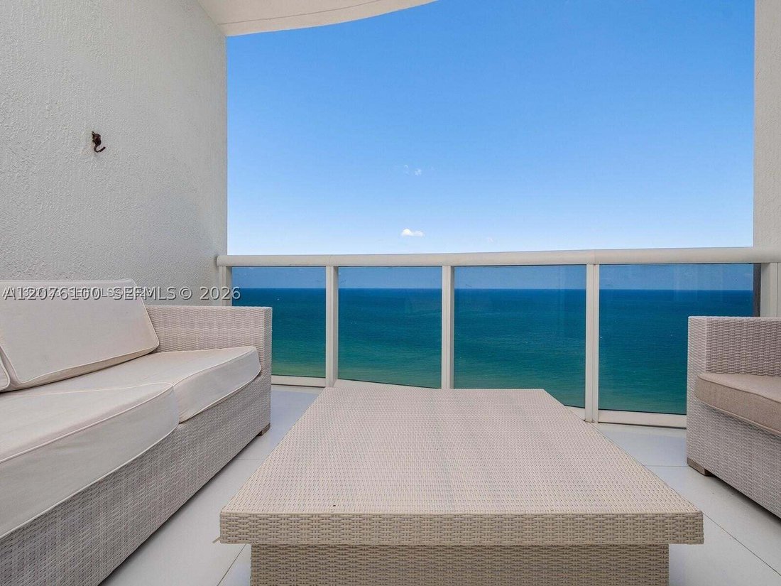Condominio en Golden Beach, Florida, Estados Unidos 1 - 18711421