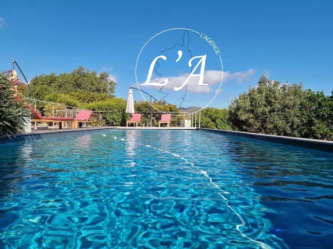 Villa in Zonza, Corsica, France 2 - 17429733