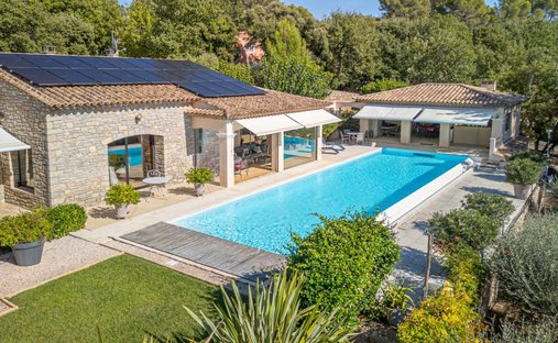 Villa in Flayosc, Provence-Alpes-Côte d'Azur, France 1