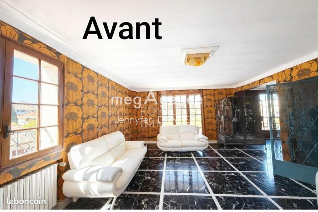 Appartamento a Sanary-sur-Mer, Provenza-Alpi-Costa Azzurra, Francia 4 - 18883842