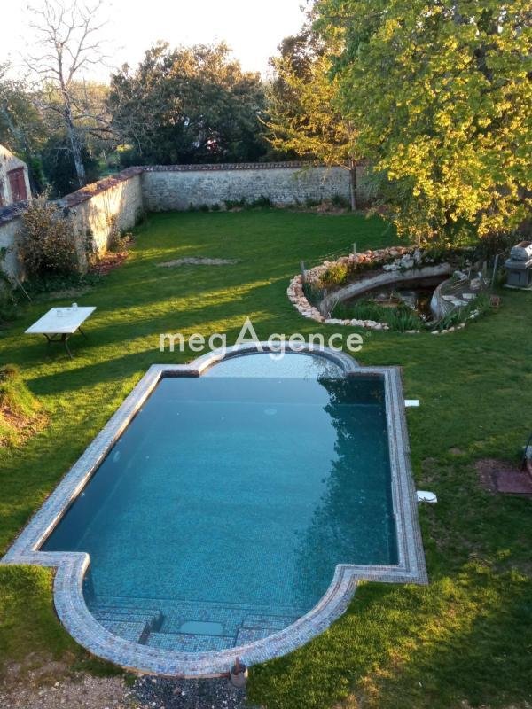Casa en Saint-Porchaire, Nueva Aquitania, Francia 4 - 18885644