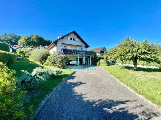 House in Annecy, Auvergne-Rhône-Alpes, France 1 - 18880303